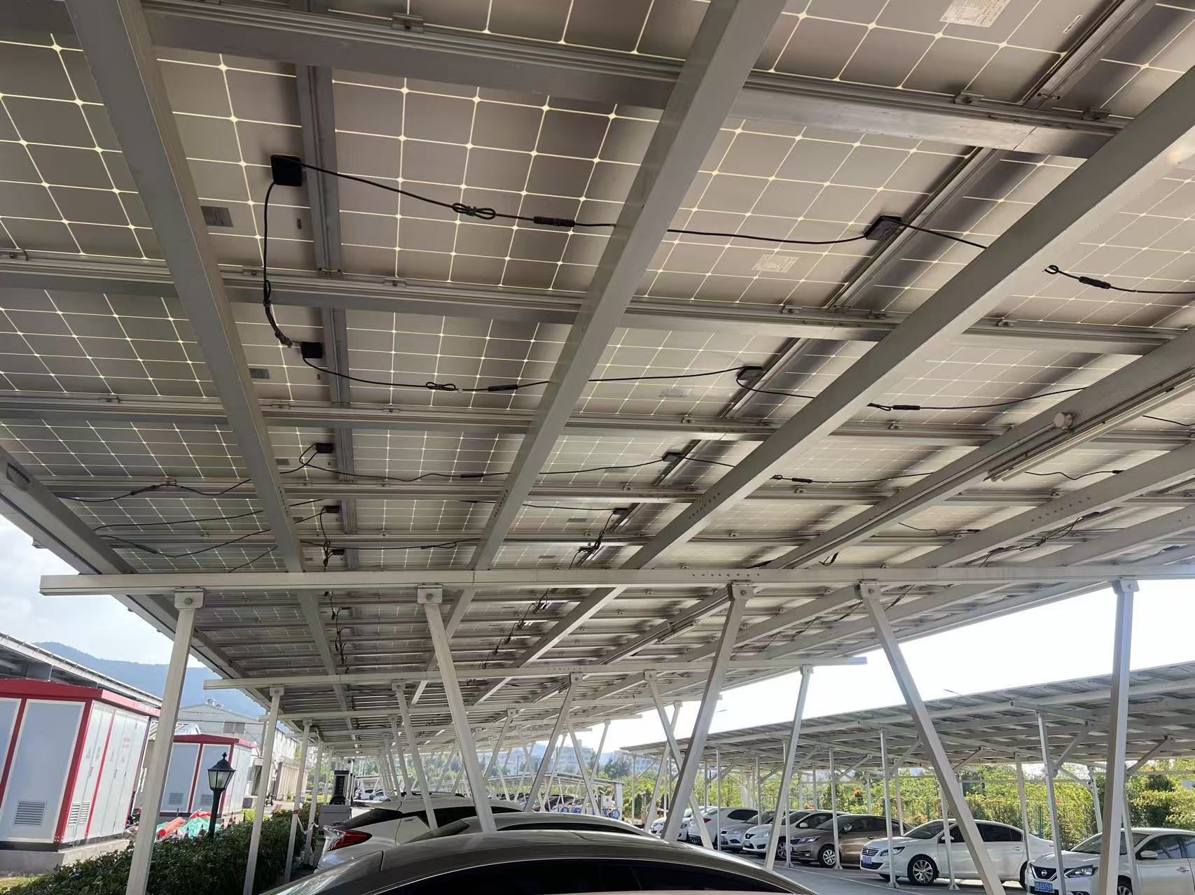 Az alumínium ötvözetből készült vízálló kocsibeálló funkciója